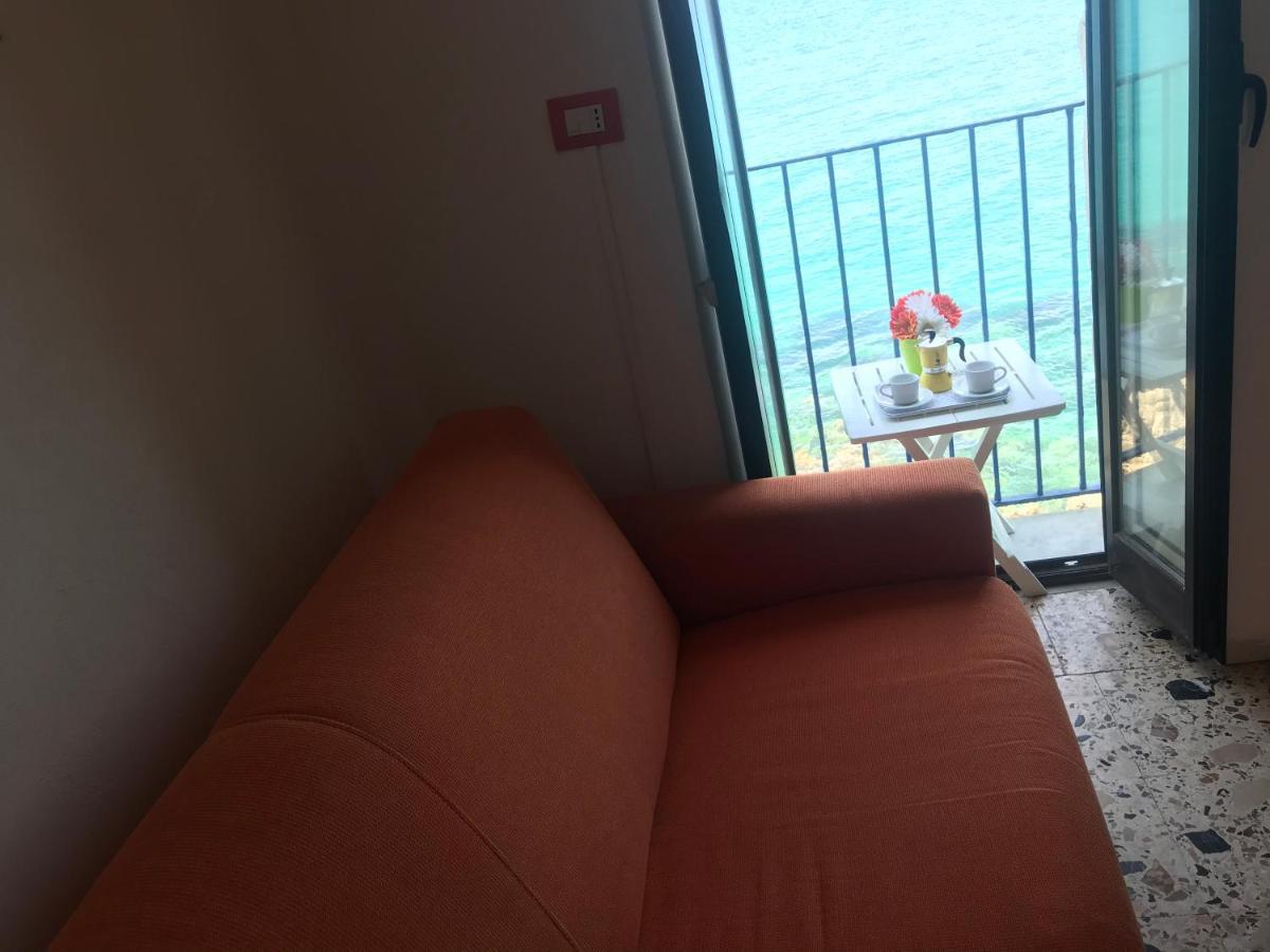 La Casetta Sul Mare Di 切法卢 外观 照片