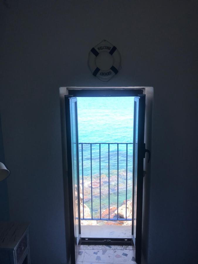La Casetta Sul Mare Di 切法卢 外观 照片