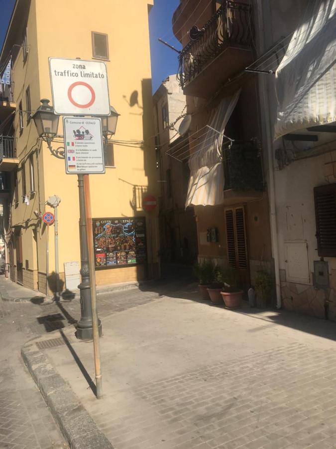La Casetta Sul Mare Di 切法卢 外观 照片