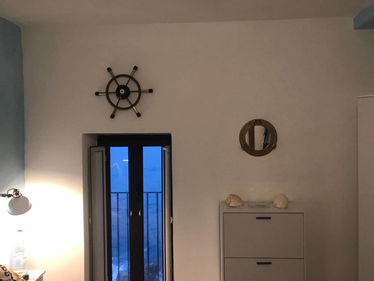 La Casetta Sul Mare Di 切法卢 外观 照片