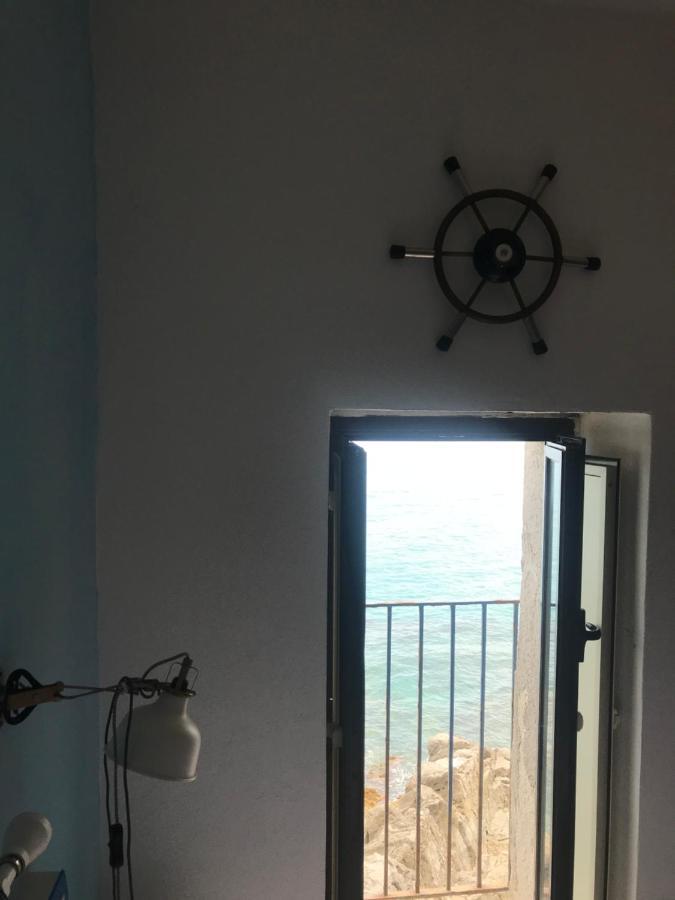 La Casetta Sul Mare Di 切法卢 外观 照片