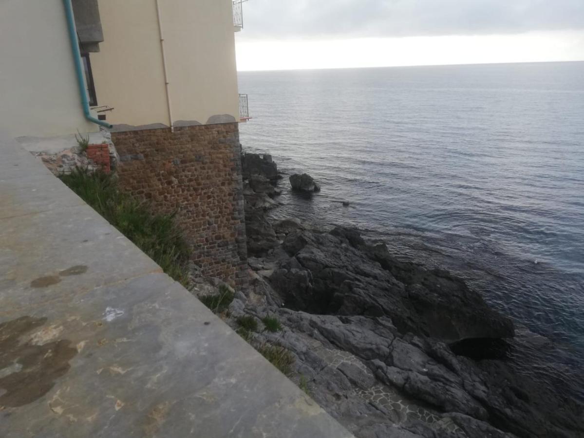 La Casetta Sul Mare Di 切法卢 外观 照片